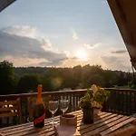 Luxe tent Forrest Glamping *