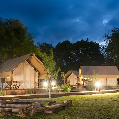 Forrest Glamping Luxuszelt Banská Štiavnica