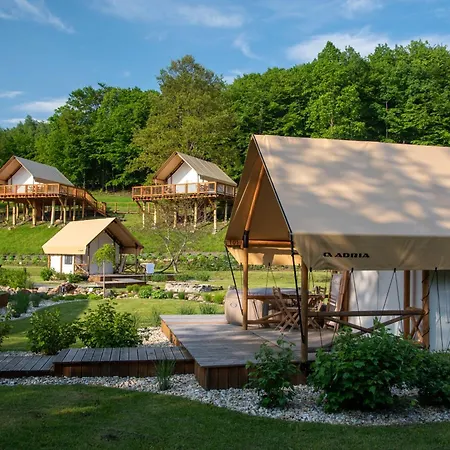 Forrest Glamping * Banská Štiavnica