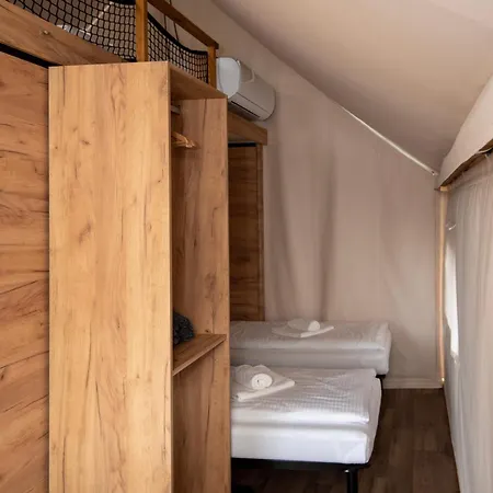 Campo de lujo Forrest Glamping