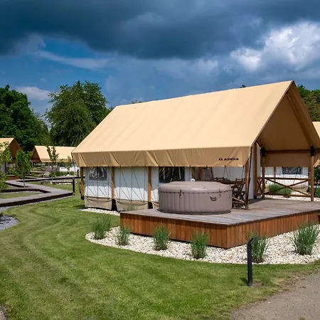 Forrest Glamping Luxuszelt Banská Štiavnica