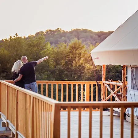 Forrest Glamping Luxuszelt